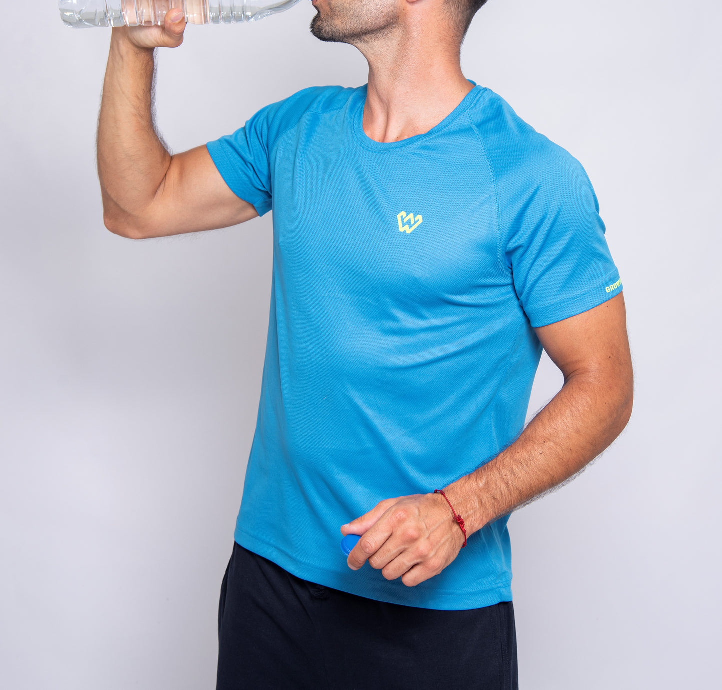 T-shirt fitness growing